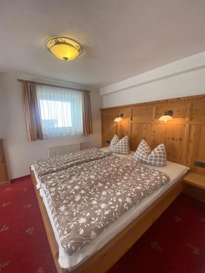 Ferienhaus Chalet Prantl Soelden